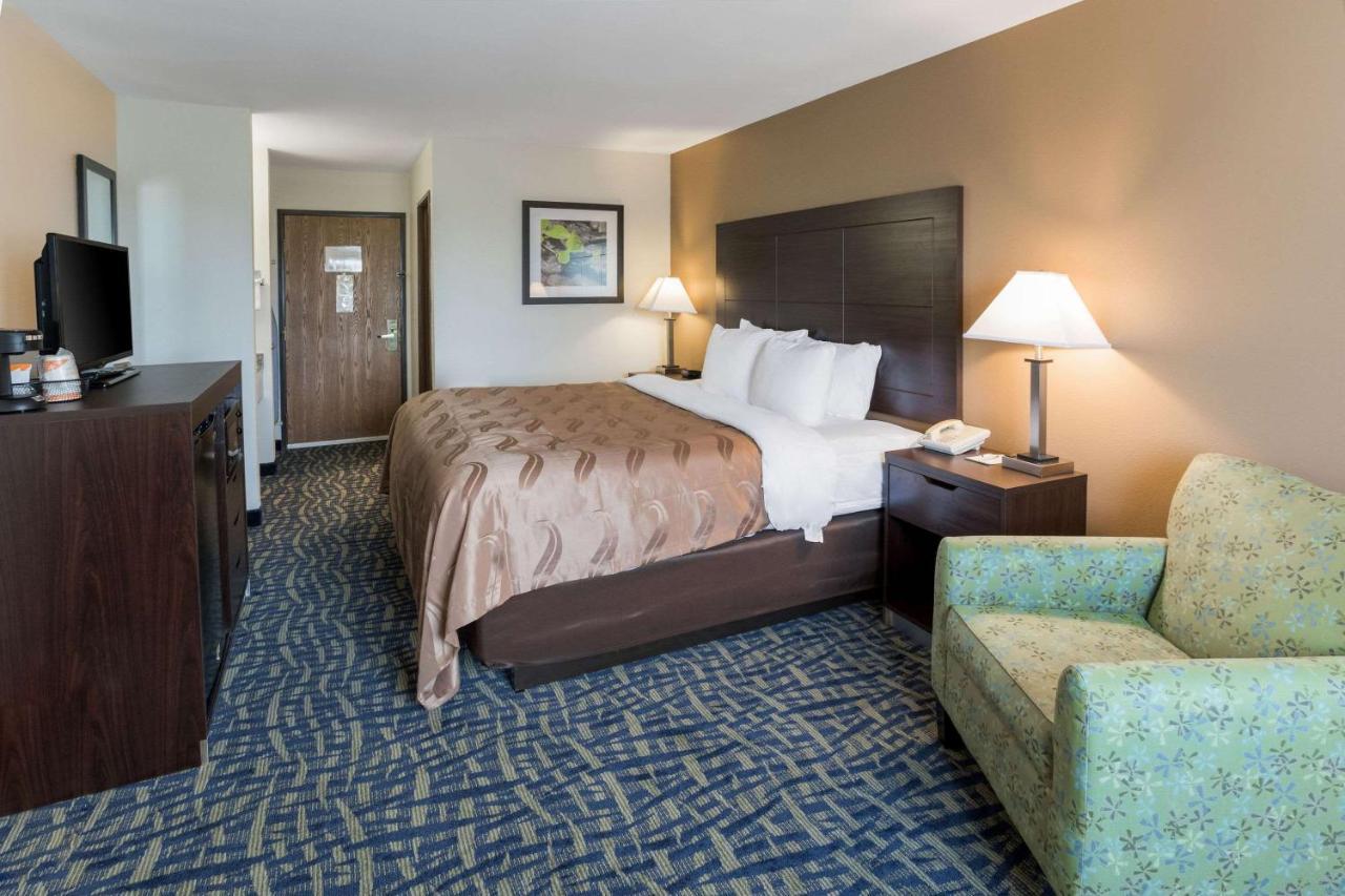Quality Inn Rochelle Exterior foto